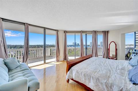 2000 Island Blvd 806, Aventura FL - photo 13 of 30