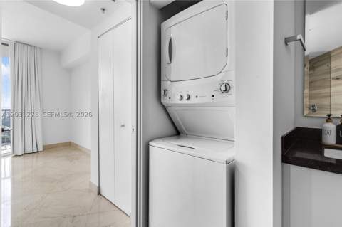 1750 N Bayshore Dr 4414, Miami FL - photo 18 of 37