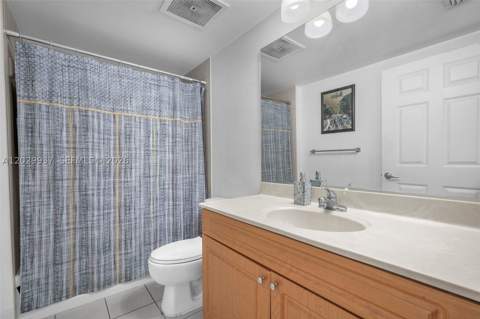 900 SW 8th St 1103, Miami FL - photo 12 of 17