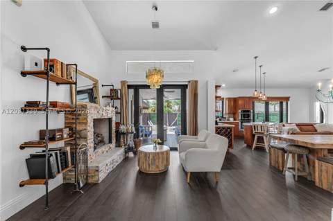 15341 SW 114th Ter, Miami FL - photo 6 of 47