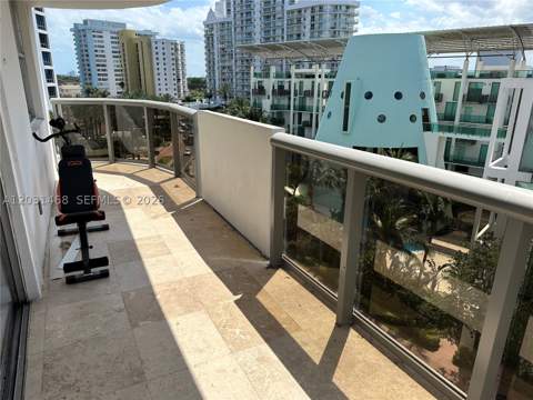 6039 Collins Ave 728, Miami Beach FL - photo 13 of 42