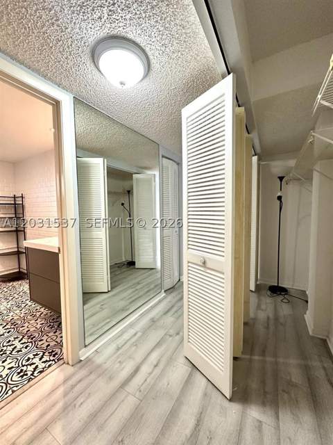 601 Ives Dairy Rd 401-8, Miami FL - photo 13 of 63
