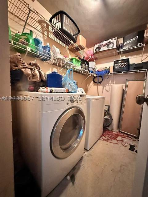 601 Ives Dairy Rd 401-8, Miami FL - photo 23 of 63