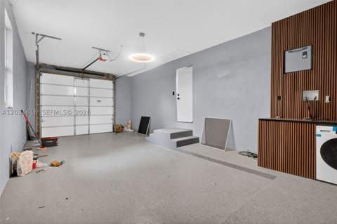 1695 NE 160th St, North Miami Beach FL - photo 24 of 32