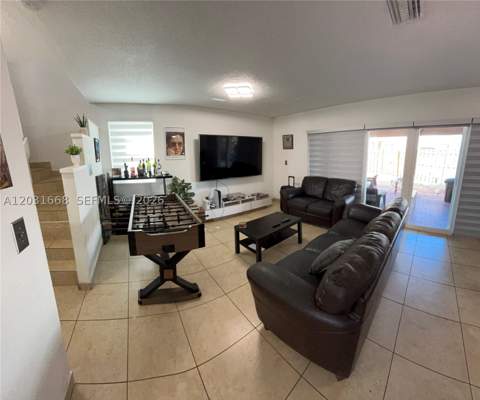 9206 SW 147th Ct, Miami FL - photo 6 of 15