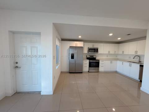 25823 SW 145th Ave 25823, Homestead FL - photo 6 of 33