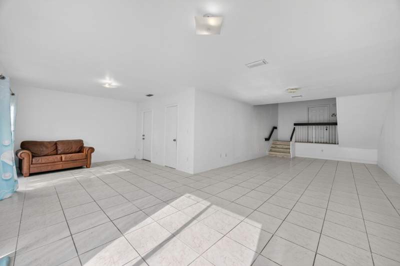 4 bedroom SingleFamilyResidence at 27277 SW 121st Court, Cutler Landings 1st Addn, Homestead — photo 5