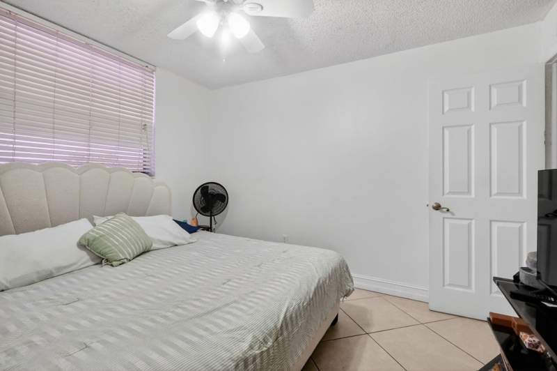 2 bedroom Condominium at 1801 S Treasure Drive 415, North Bay Villas Condo, North Bay Village — photo 4