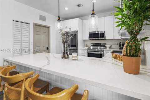 13063 SW 256th St, Homestead FL - photo 10 of 36
