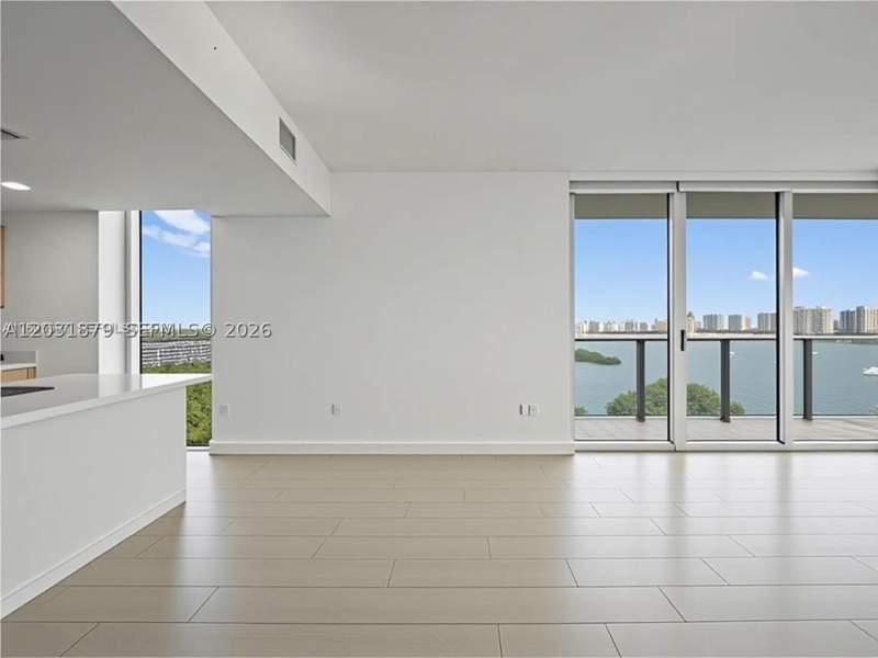 3 bedroom Condominium at 16385 Biscayne Blvd 1615, The Harbour South Condo, North Miami Beach — photo 2