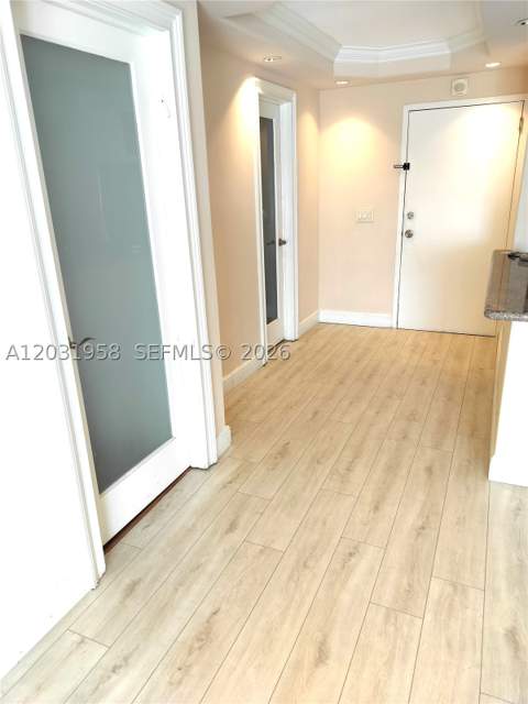 2020 NE 135th St 506, North Miami FL - photo 12 of 30