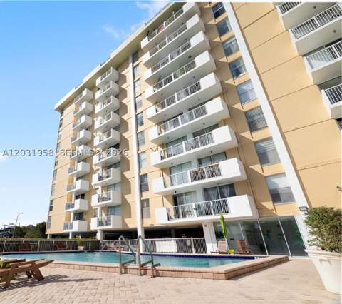 2020 NE 135th St 506, North Miami FL - photo 14 of 30