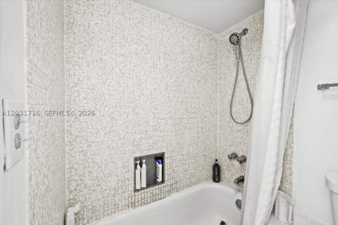 3101 N Country Club Dr 209, Aventura FL - photo 13 of 33