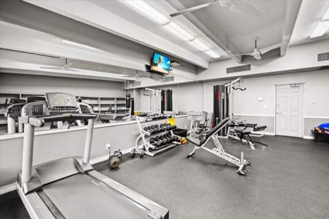 3101 N Country Club Dr 209, Aventura FL - photo 18 of 33