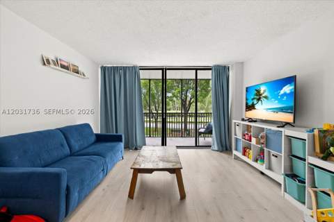 3101 N Country Club Dr 209, Aventura FL - photo 6 of 33