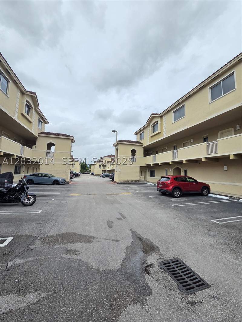 2 bedroom Condominium at 7989 NW 8th St 108D, Park Place At Midway Cond, Miami — photo 2