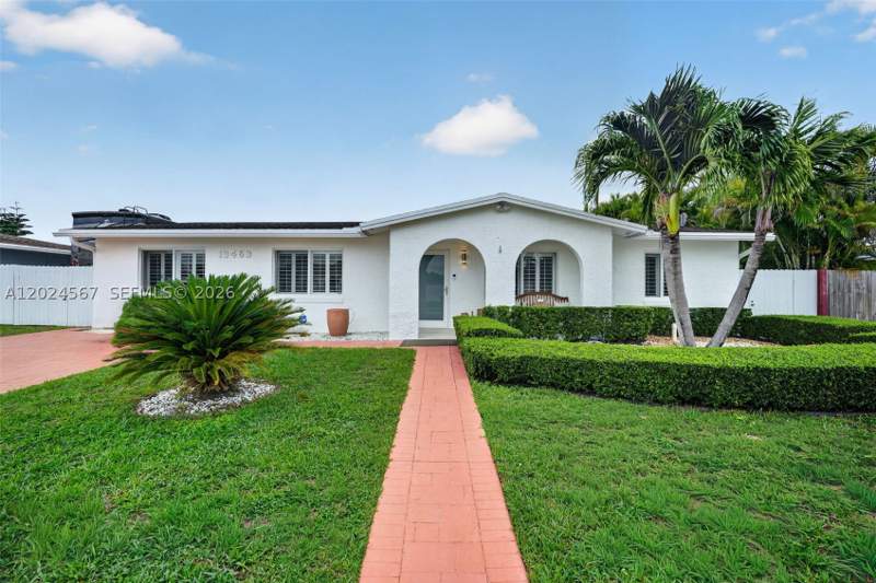 4 bedroom SingleFamilyResidence at 13463 SW 66th Ter, Sunset West Sec 2, Miami — photo 5