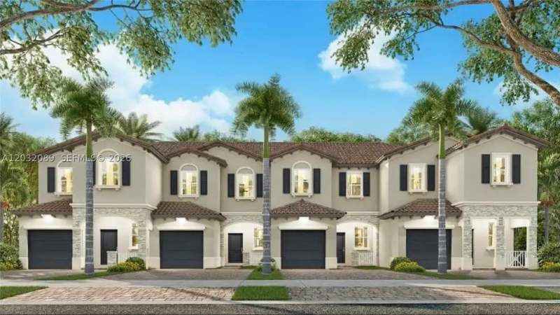 3 bedroom Townhouse at 12688 NW 23rd Pl, GOLF PARK SEC 1, Miami — photo 3