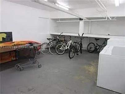 900 Euclid Ave 12, Miami Beach FL - photo 11 of 12