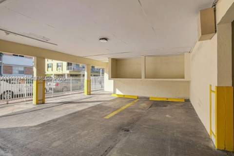 900 Euclid Ave 12, Miami Beach FL - photo 12 of 12