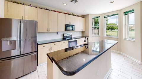 1730 SE 20th Ter, Homestead FL - photo 15 of 94
