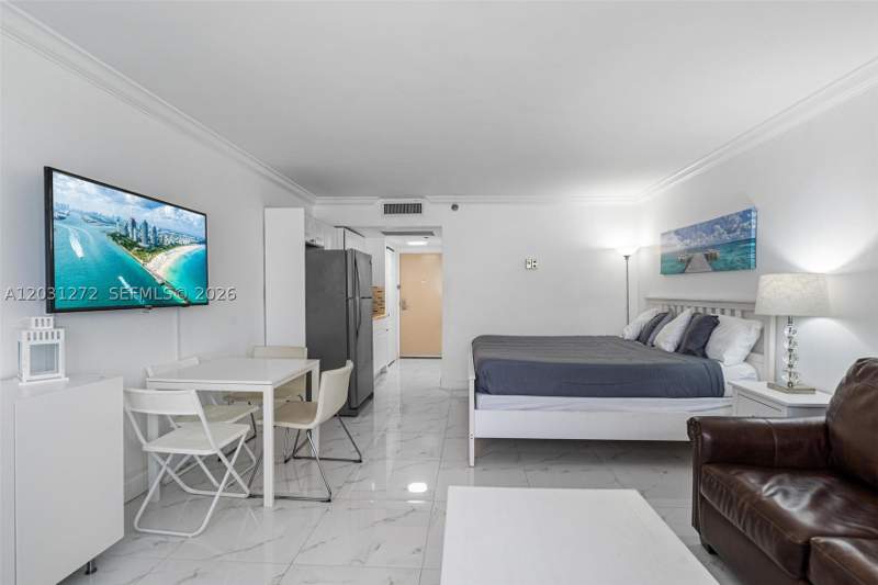 0 bedroom Condominium at 19201 Collins Ave 104, The Aventura Beach Club C, Sunny Isles Beach — photo 3
