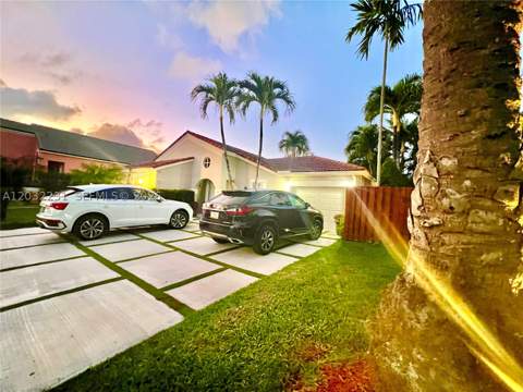 11769 SW 92nd Ln, Miami FL - photo 8 of 17