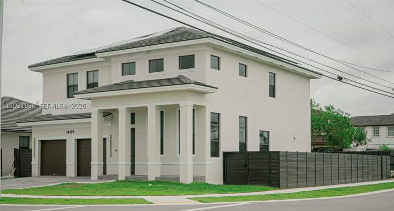 5 bedroom SingleFamilyResidence at 14405 SW 13th Ter, J G Heads Farms Sub, Miami — photo 2