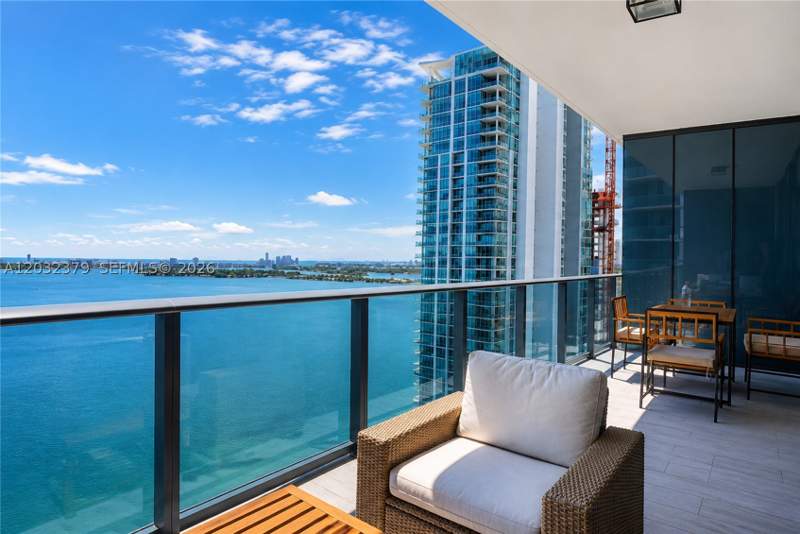 2 bedroom Condominium at 480 NE 31st St 3705, Gran Paraiso Condo, Miami — photo 4