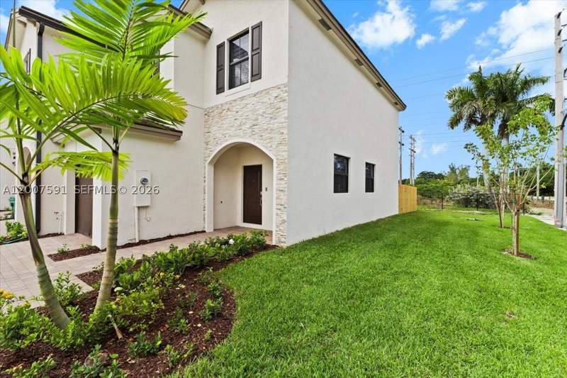 3 bedroom Townhouse at 23210 SW 133rd Ct, Siena Reserve West, Miami — photo 2