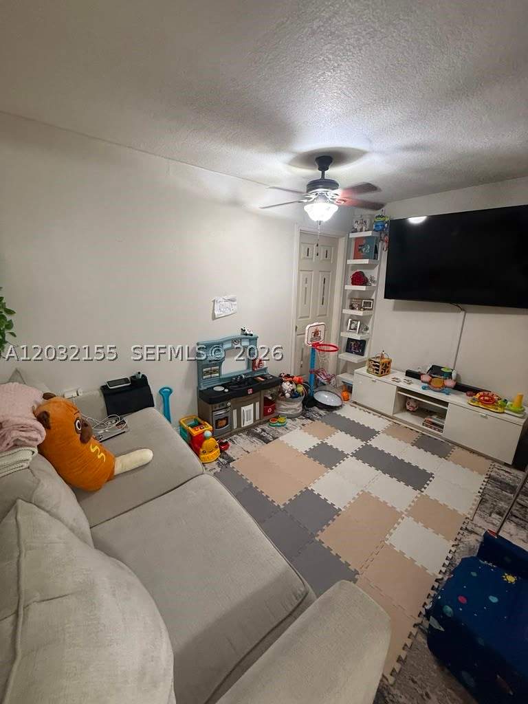 3 bedroom Condominium at 6081 W 24th Ave 102, Segovia Villas Condo, Hialeah — photo 4