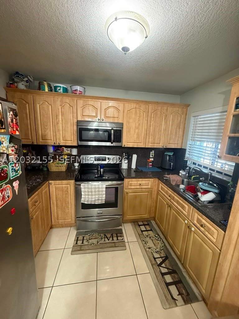 3 bedroom Condominium at 6081 W 24th Ave 102, Segovia Villas Condo, Hialeah — photo 5