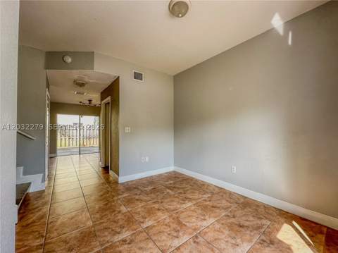 17866 NW 74th Ct, Hialeah FL - photo 11 of 46