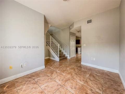 17866 NW 74th Ct, Hialeah FL - photo 13 of 46
