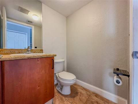 17866 NW 74th Ct, Hialeah FL - photo 15 of 46