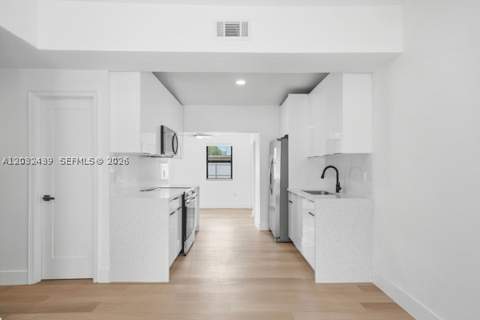 2520 NW 160th St, Miami Gardens FL - photo 10 of 21