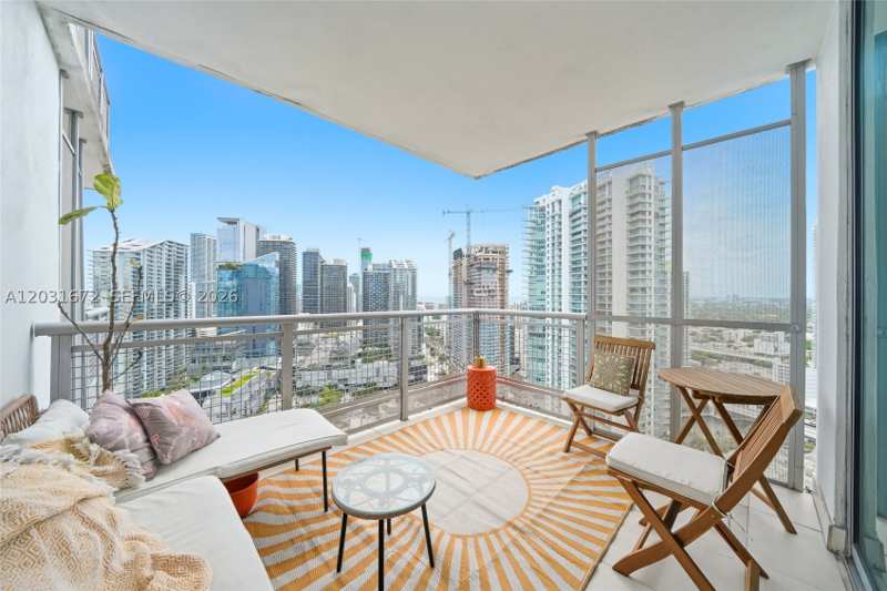 1 bedroom Condominium at 350 S Miami Ave 3912, Wind Condo, Miami — photo 1