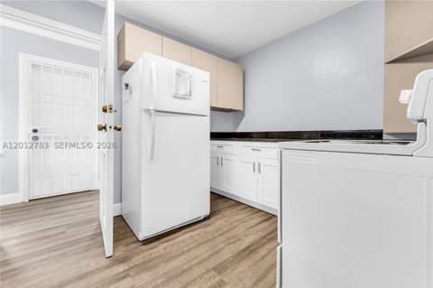 9301 NW 20th Ave, Miami FL - photo 11 of 53