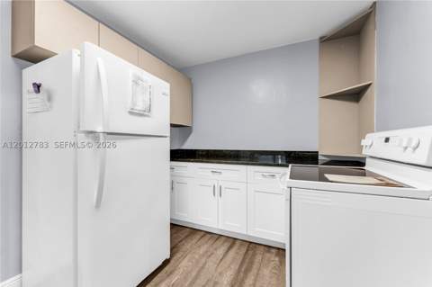 9301 NW 20th Ave, Miami FL - photo 13 of 53