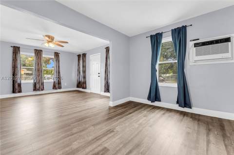 9301 NW 20th Ave, Miami FL - photo 7 of 53