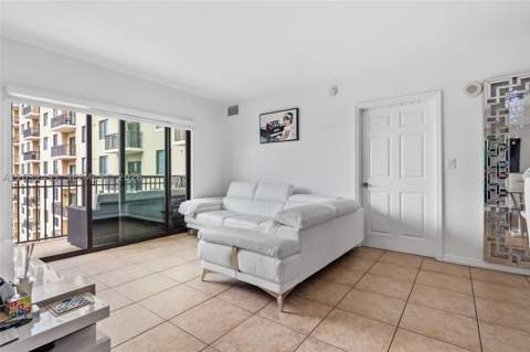 4242 NW 2nd St 1001, Miami FL - photo 6 of 28