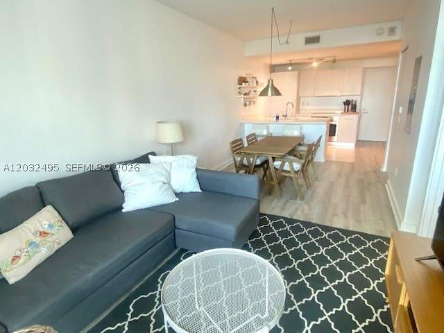 1 bedroom Condominium at 501 NE 31st St 802, Paraiso Bayviews Condo, Miami — photo 5