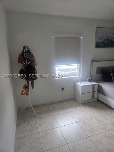 11871 SW 123rd Pl, Miami FL - photo 6 of 14