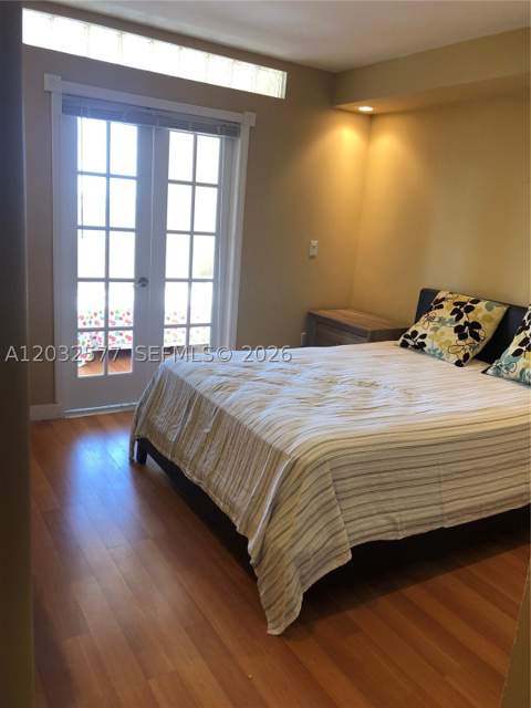 5005 Collins Ave 1202, Miami Beach FL - photo 8 of 27