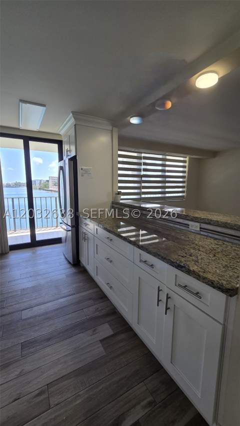 18151 NE 31st Ct 217, Aventura FL - photo 10 of 22