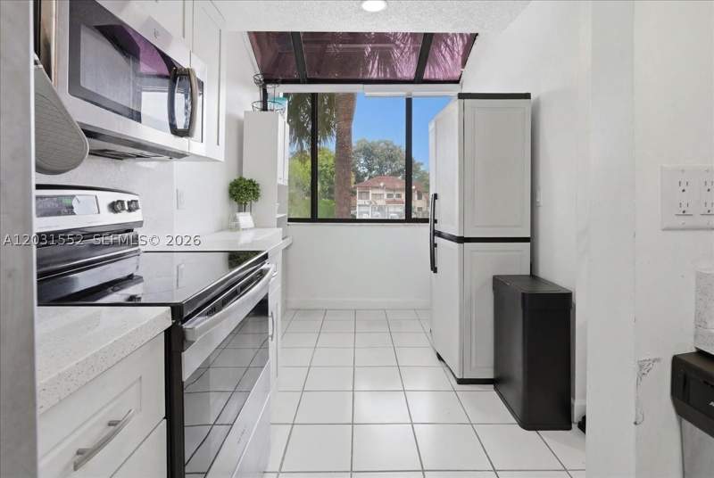 1 bedroom Condominium at 9839 SW 138th Ave Fa2R, Esprit Condo, Miami — photo 3