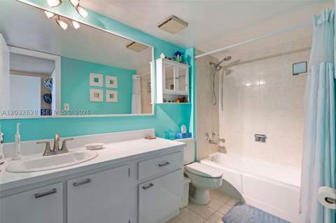 780 NE 69th St 2404, Miami FL - photo 12 of 32