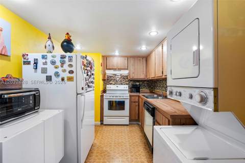 780 NE 69th St 2404, Miami FL - photo 18 of 32