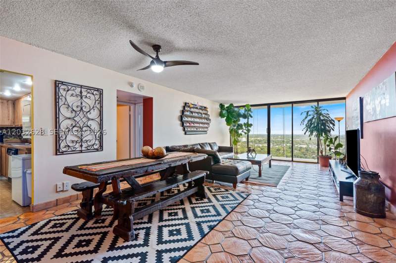 2 bedroom Condominium at 780 NE 69th St 2404, The Palm Bay Yacht Club C, Miami — photo 4