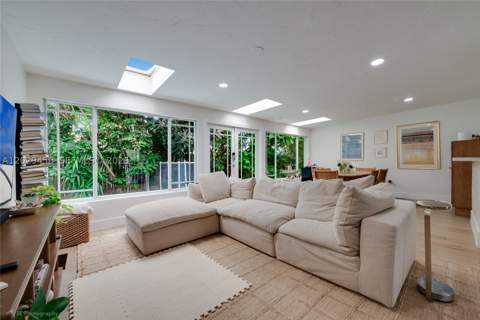 4345 SW 13th St, Miami FL - photo 16 of 24